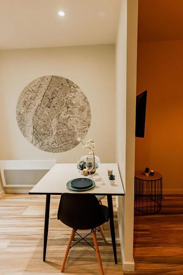 Um Studios Saint-Chamond Apartment