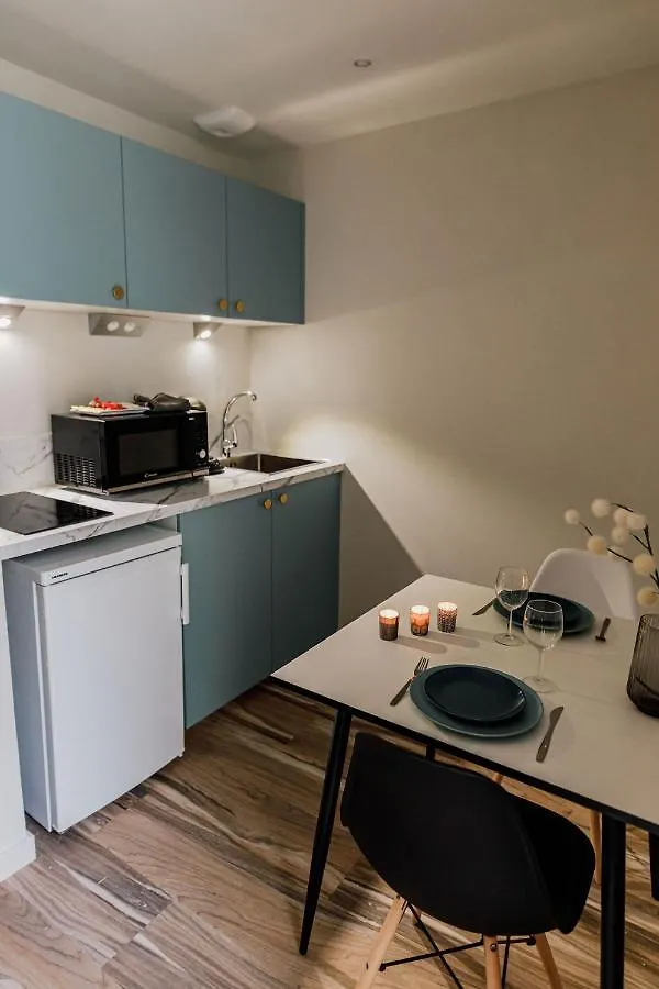 Um Studios Saint-Chamond Apartment